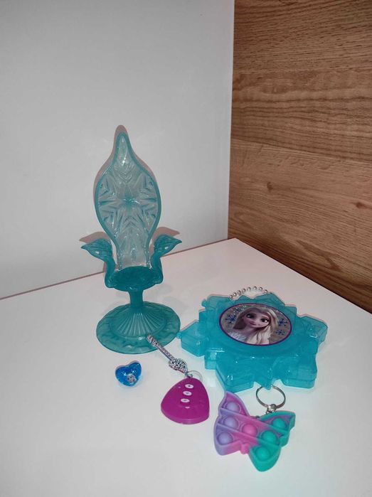 Играчки за деца (момичета)