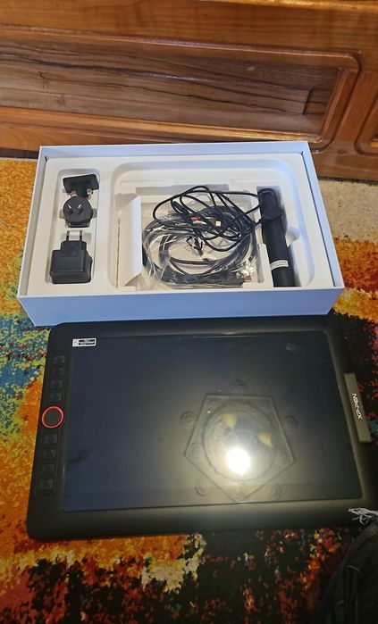 Tableta grafica Artist 13.3 Pro X Pen