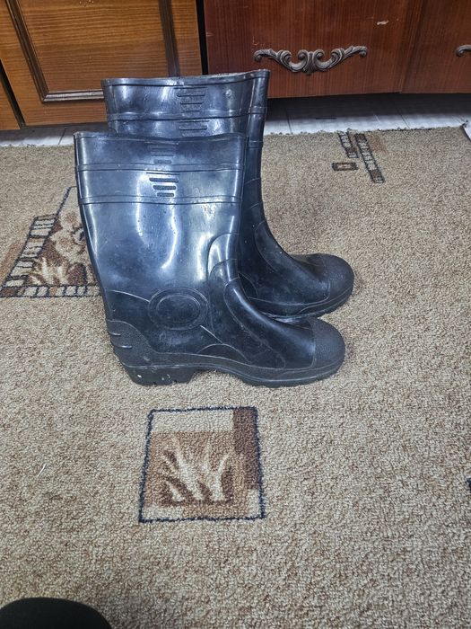 спец обувь  большого  размера