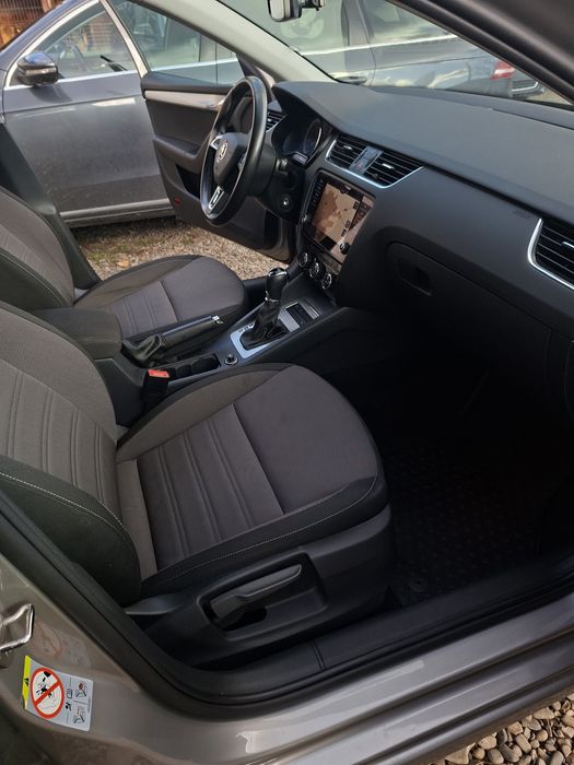 Skoda Octavia 2019 DSG-automata