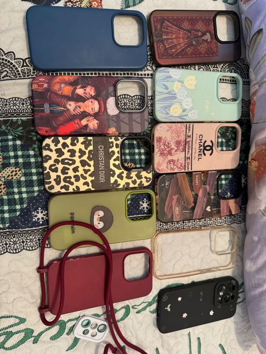 Продам чехоы на айфон 15 про