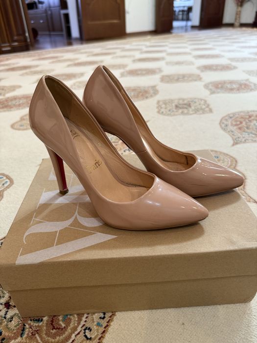 Продам обувь каждая по 2000тг