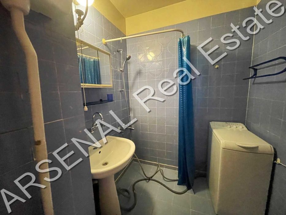 Просторен 2-стаен апартамент под наем в Лагера