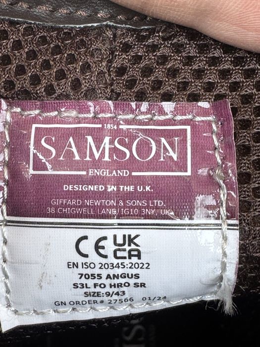 Продается спец сапоги Samson