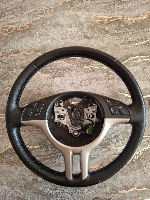 Продава се волан за BMW