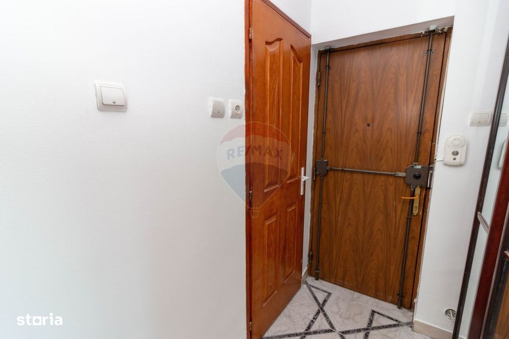 Apartament cu 3 camere de inchiriat in zona Unirii, Corneliu Coposu 7