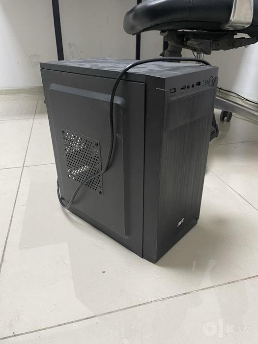 stol kompyuteri uchun sistemnik korpusi (PC Case)
