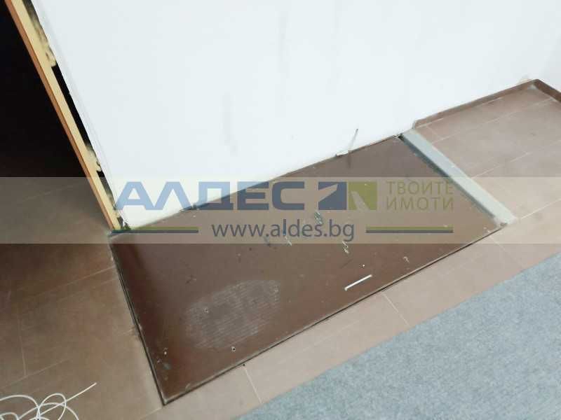 Продава се Магазин в София, Център - 58 кв.м за 1604 €/кв.м - Снимка #6