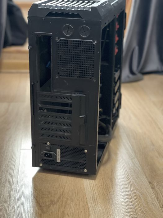 Корпус AeroCool GT