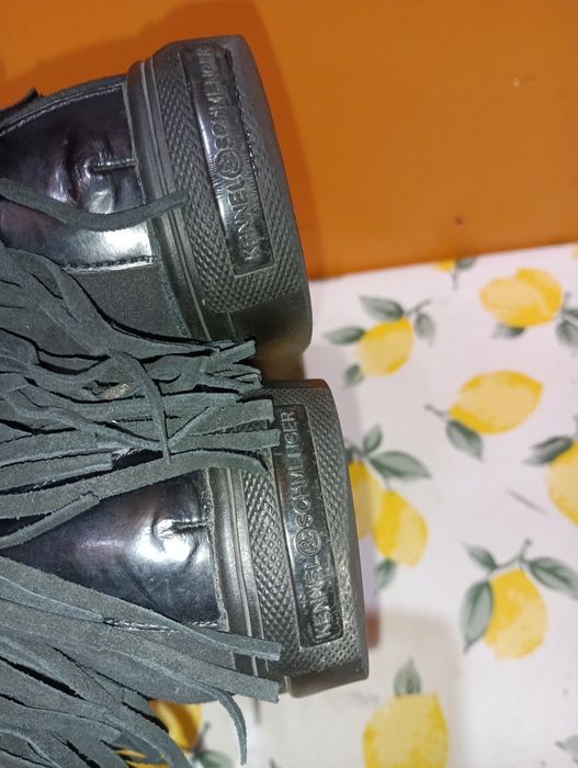 Kennel Schmenger N 41 кожени - 14 €