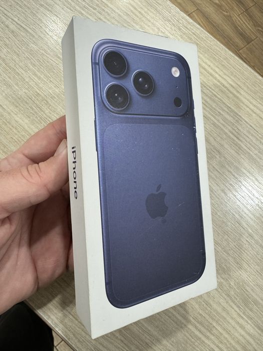 iPhone 17 Pro 256GB, 5G, deep blue nou sigilat