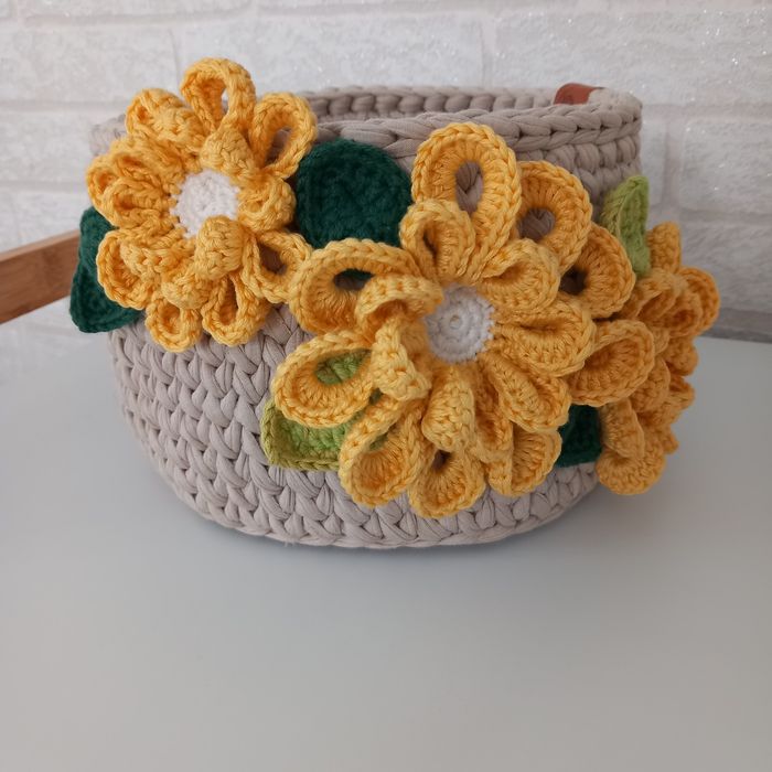 Coșuleț drăguț cu floricele