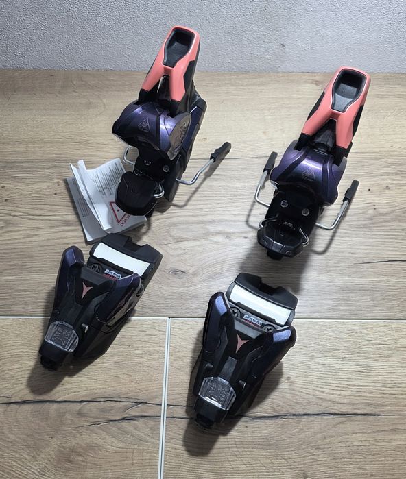 Legături de schi ATOMIC Strive 12 GW 2025, Noi