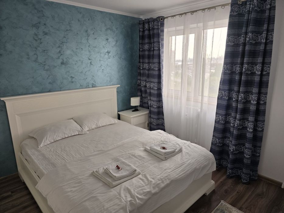 Inchiriez apartament