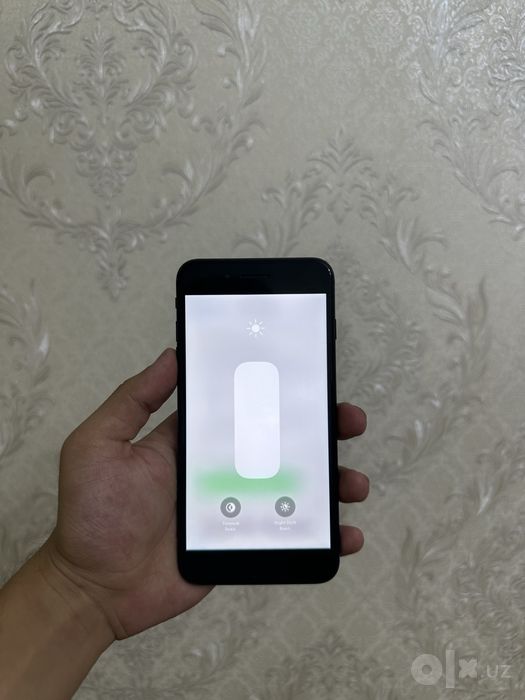 iPhone 7+ 128gb sotiladi Айфон 7+ продается Срочно!!!
