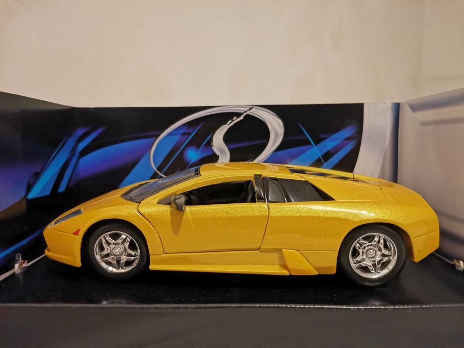 Продавам модел 1:24 Maisto Special Edition Lamborghini Murcielago