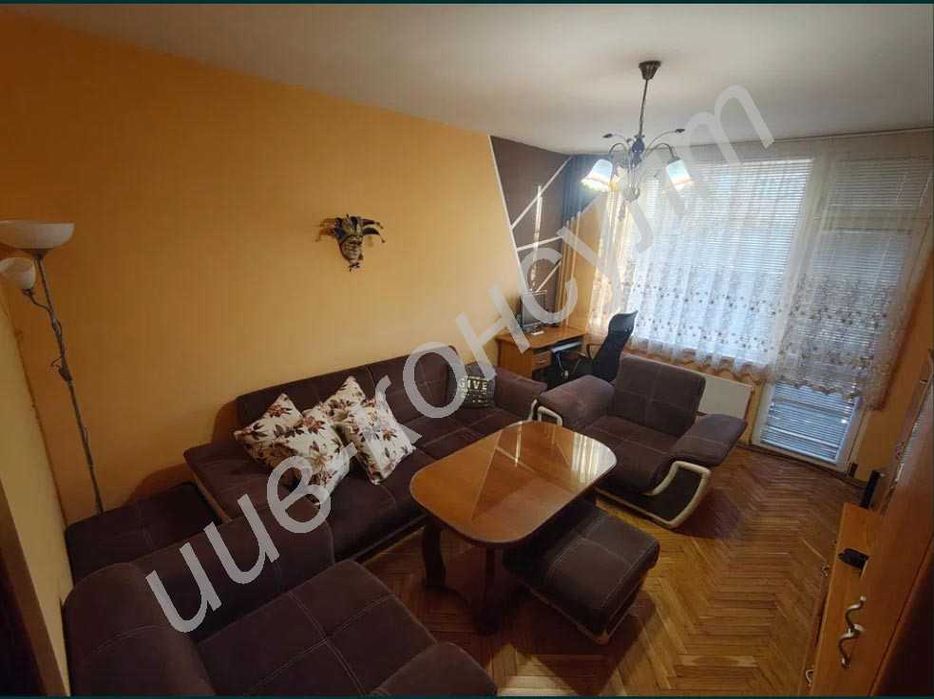Продава се Тристаен апартамент в Велико Търново, Колю Фичето - 85 кв.м за 1564 €/кв.м - Снимка #3