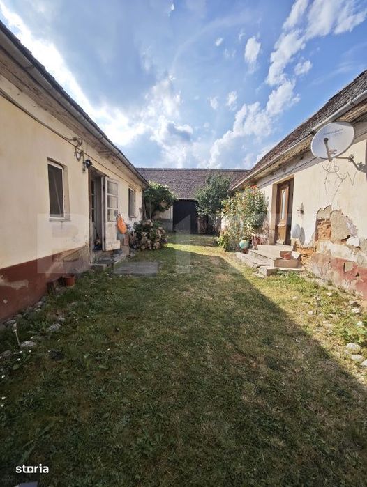 Casa de vanzare, 2 corpuri, 120 mp, teren 454 mp, zona Dumbravita
