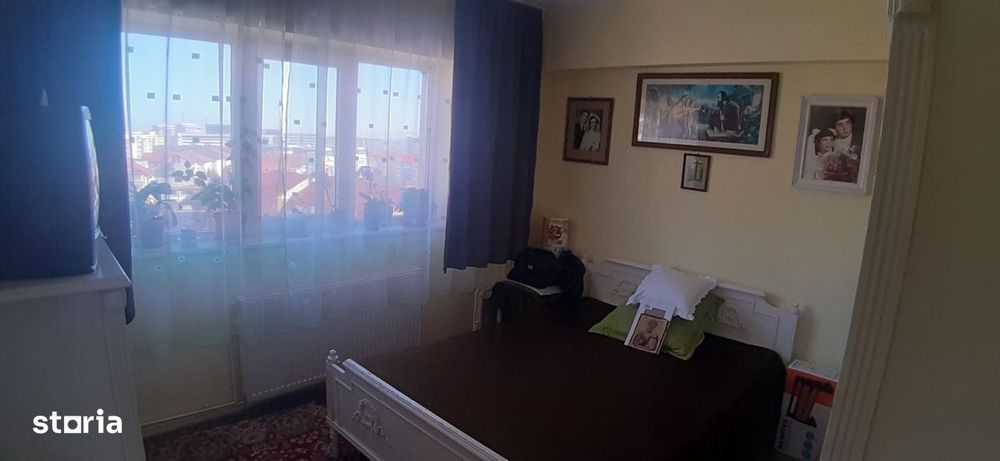 Exclusivitate! Vindem 3 camere Racadau