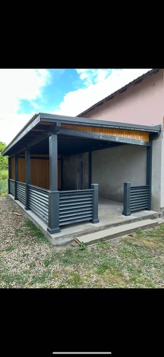 Vând terasă din lemn masiv