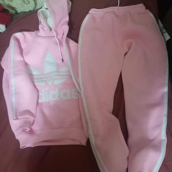 Спортивный костюм для девочки 10-11 лет