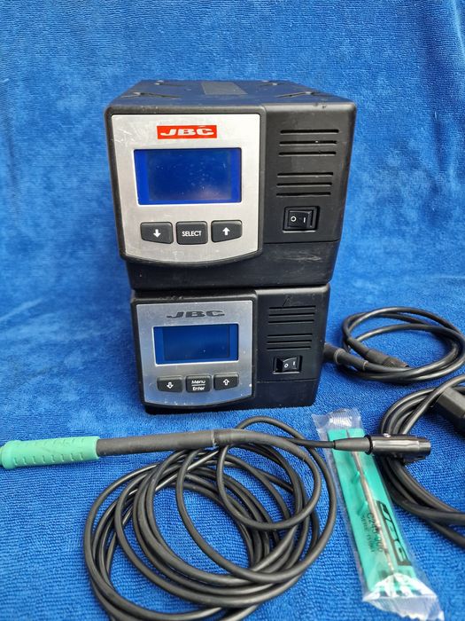 De vânzare: Stație de lipit profesională JBC