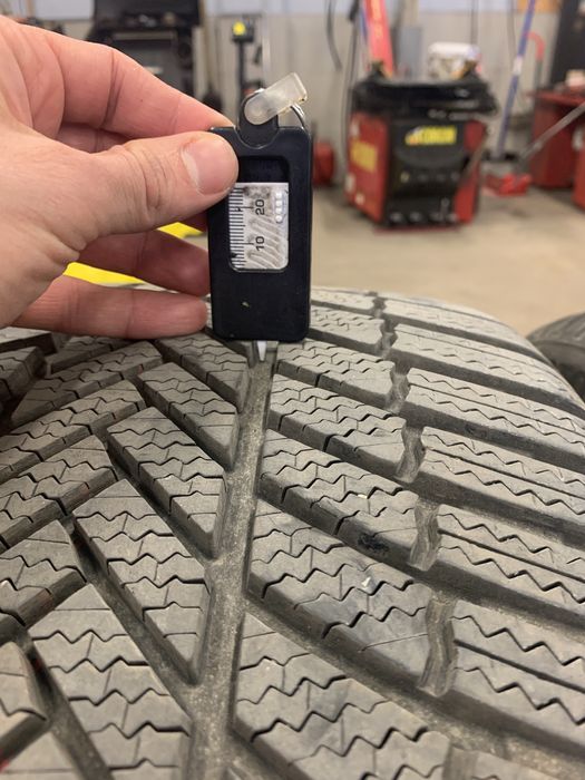 Зимни гуми Bridgestone Blizzak 6 - Спорт пакет 245/40 R19 и 275/35 R19