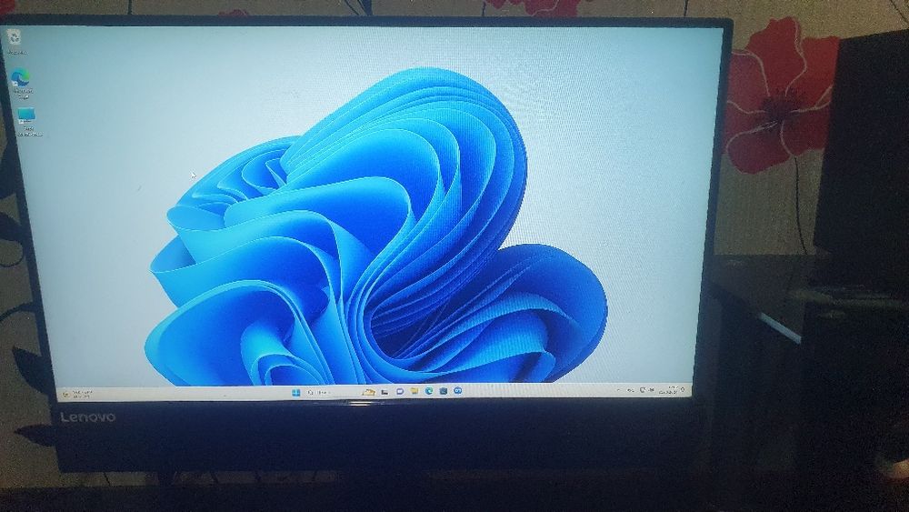 Продам Моноблок Lenova