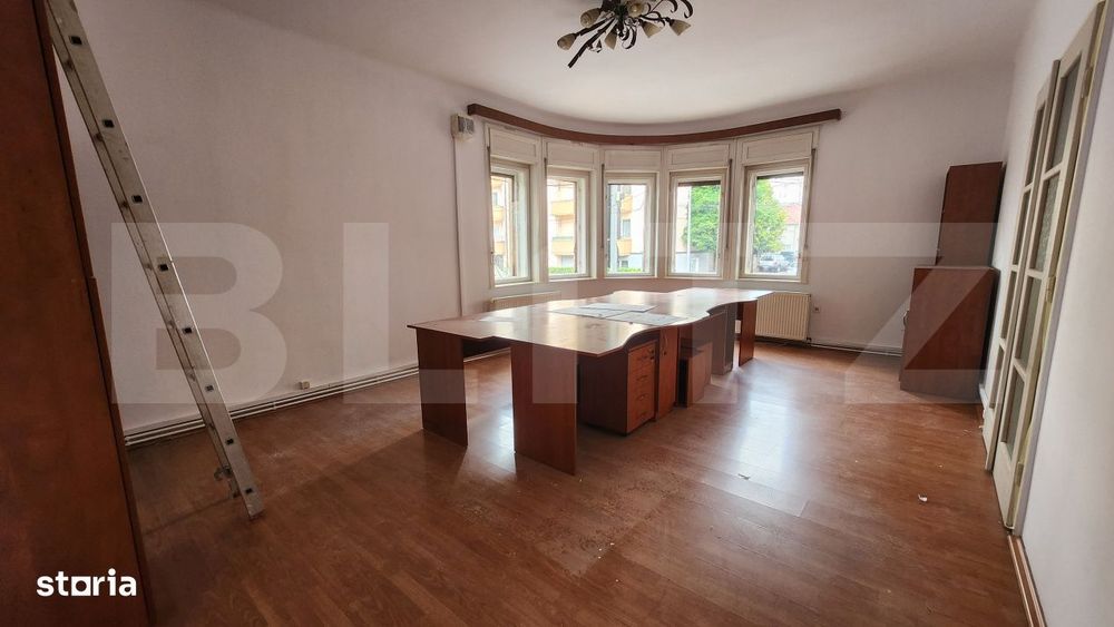 Spatiu Birou de Inchiriat, 460 mp Utili, zona Centrala