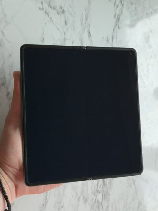 Vand/schimb Huawei Mate X6 512gb