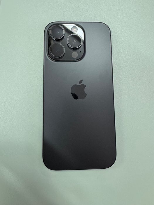 iPhone 16 pro в гаранция
