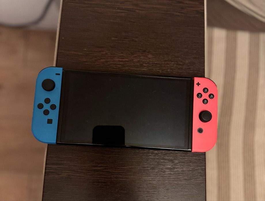 СПЕШНО!!! Nintendo switch OLED с аксесоари