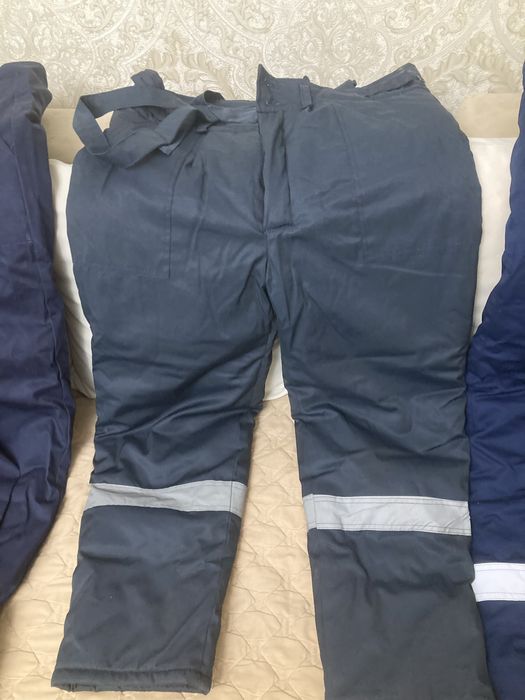 Продам спец. одежду с обувью.