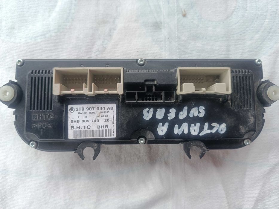 Модул панел климатроник  Шкода Октавия Суперб /  Skoda, 3Т0907044BD