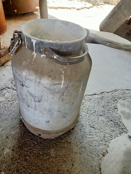 Продам алюминиевую флягу б/у