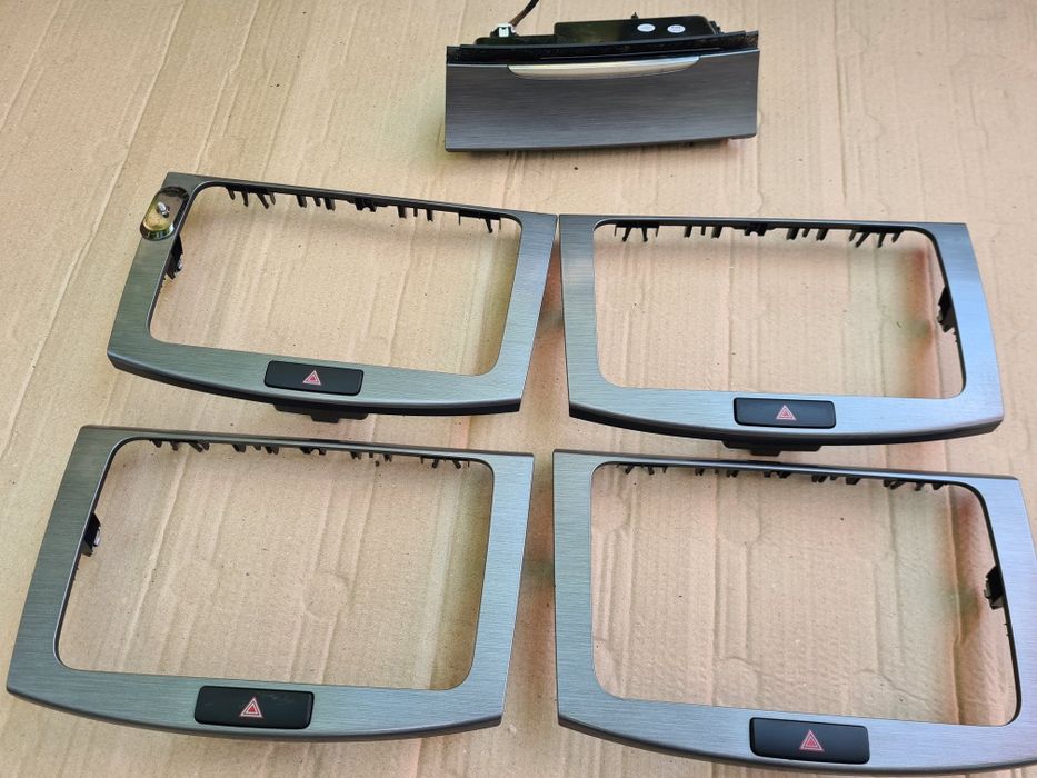 Scrumiera Pasaat B7 CC/Rama navigatie Passat B7 CC