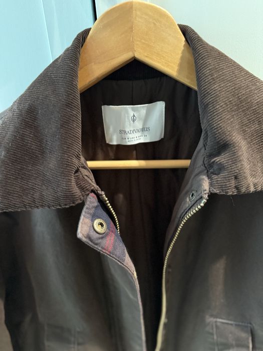 Stradivarius НОВ Сезон  промазана парка S размер овърсайз