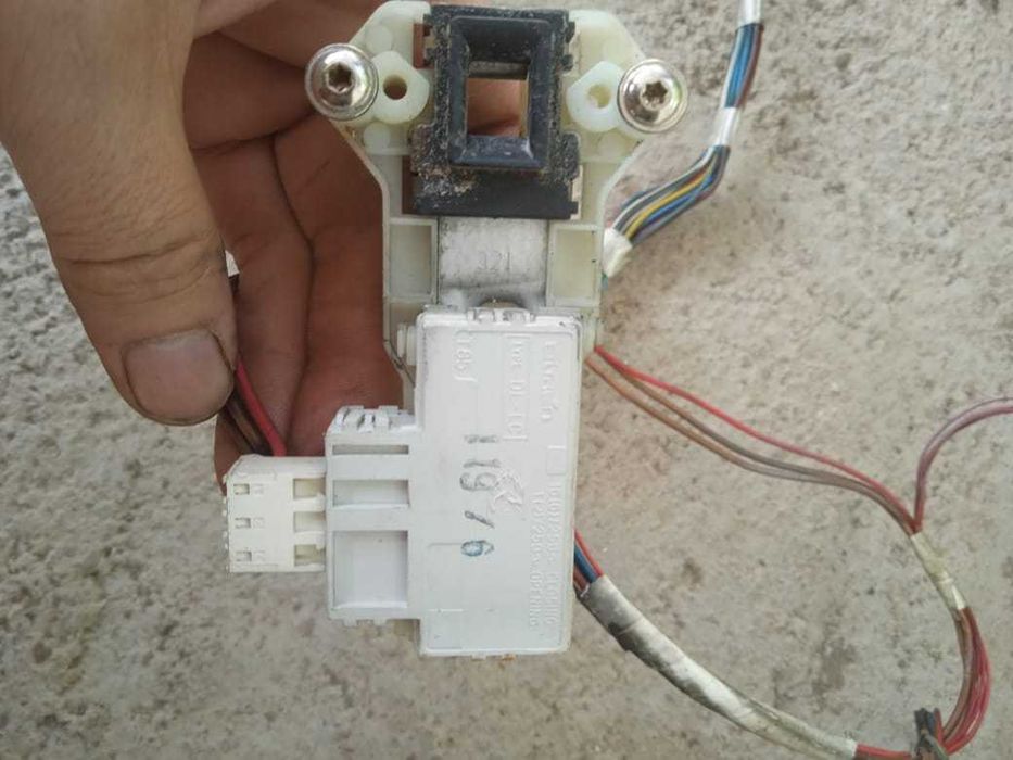 indesit  wil 82 на запчасти