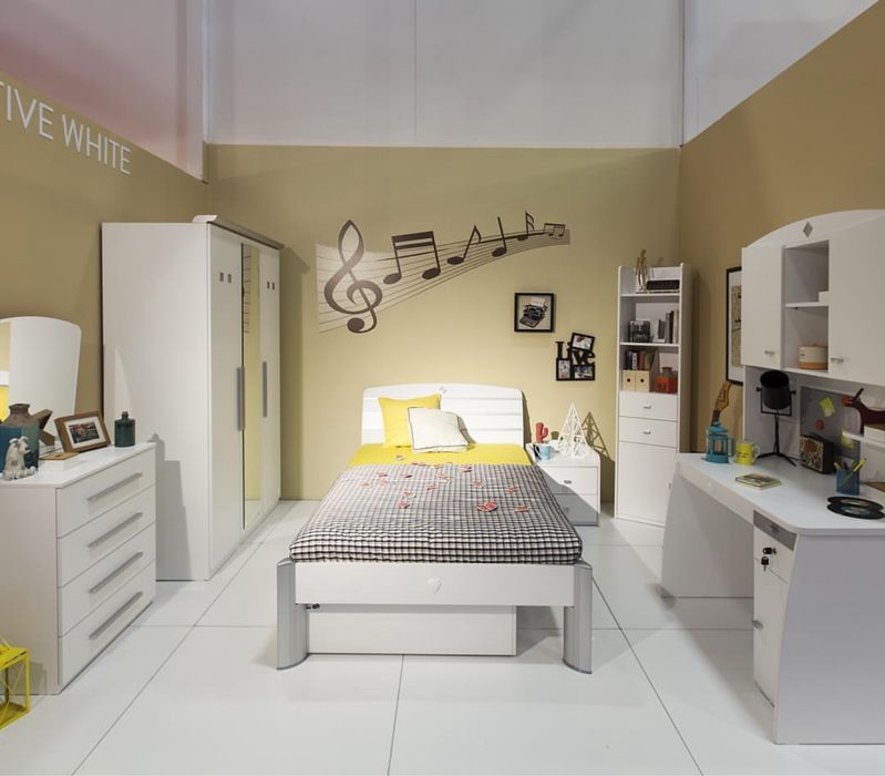 Продам мебель весьма срочно