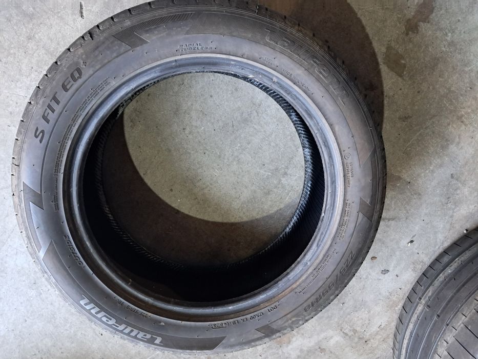 Anvelope second vara 225 55 R18 Laufen 2023