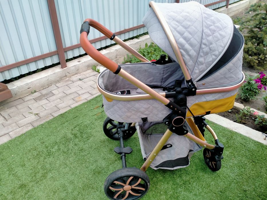 Продам детскую коляску