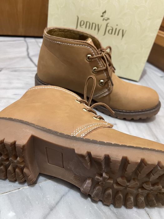 Дамски зимни боти