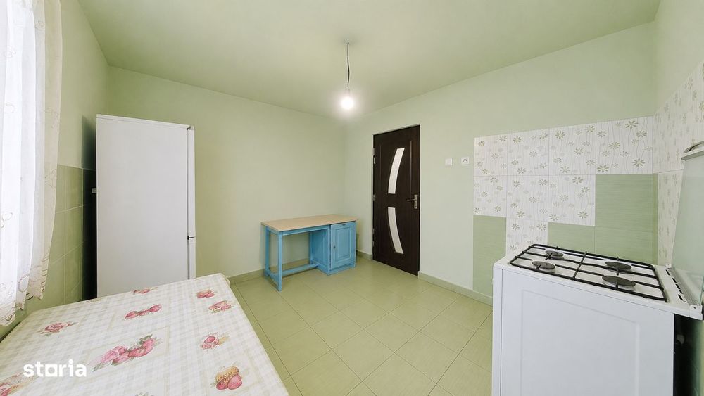 Casa noua cu 3 camere in Siria, 85 mp utili, teren 1.530 mp, livada si
