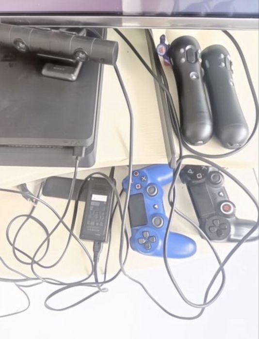 Ps4 slim 1tb