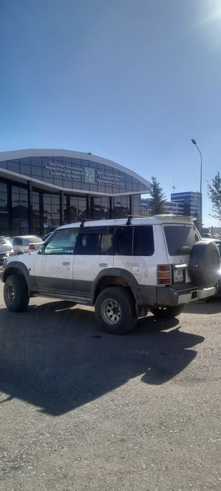 Паджеро 2. 2.8турбодизель. 5дверный