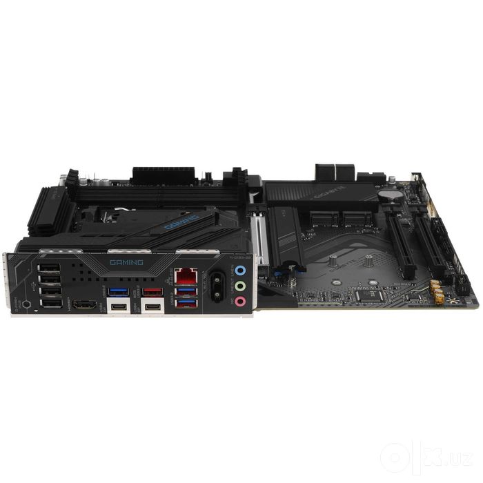 - Материнская плата MB Gigabyte AMD AM5 X870 GAMING WF6 DDR5