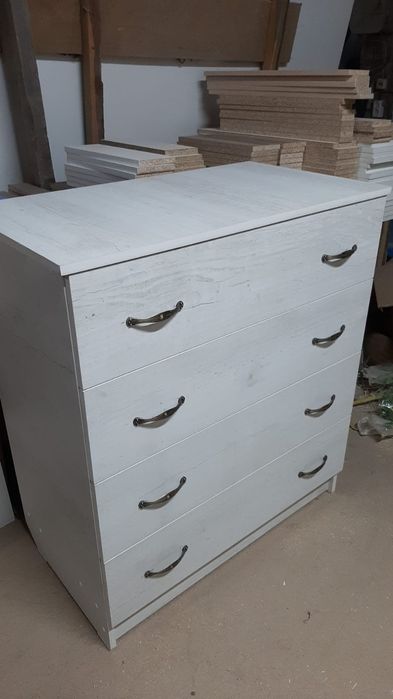 Продам комод новый(город Семей)