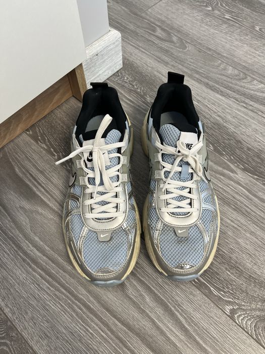 Кроссовки Nike V2K Run