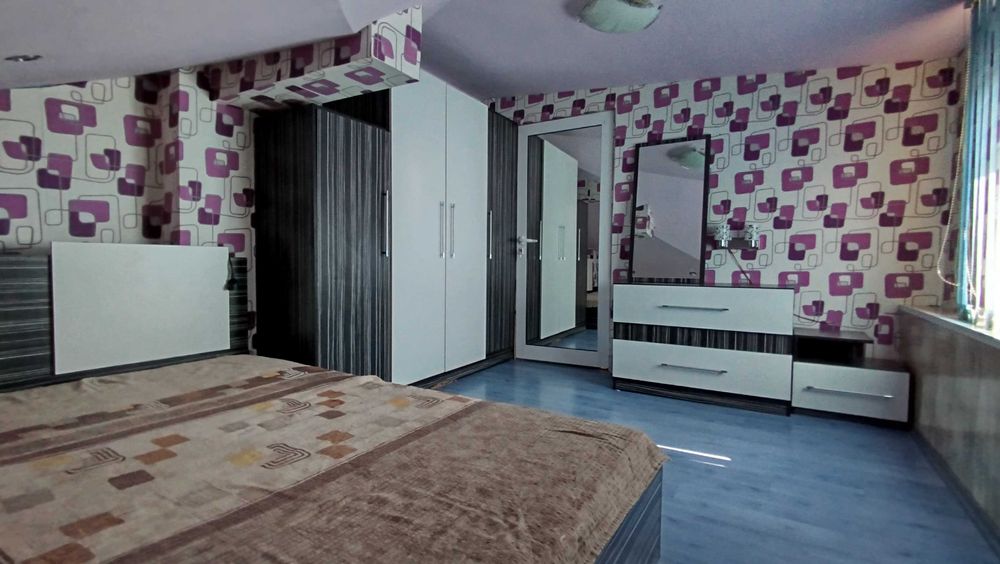 Продава се Ателие в Плевен, Широк център - 52 кв.м за 1097 €/кв.м - Снимка #16