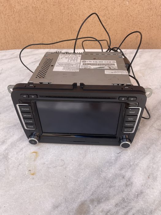 Navigatie Radio CD original Volkswagen Continetal Functional cu antena GPS pret 500 lei
